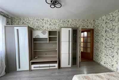 Apartament cu 2 camere semidecomandat în 23 August - 1