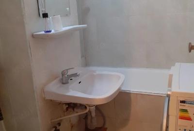 Garsonieră decomandată în Iosia