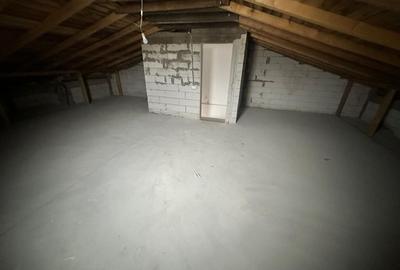 Duplex cu 4 camere cu Teren 245 Mp în Central - 16