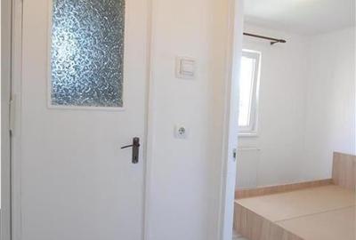 Apartament cu 2 camere semidecomandat în Gemenii - 9