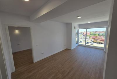 Apartament cu 2 camere semidecomandat în Aviației