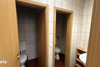 Apartament cu 3 camere în Calea Dumbrăvii