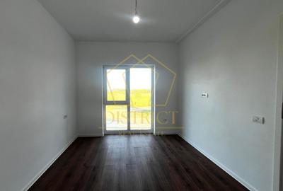 Apartament cu 2 camere decomandat în Moșnița Nouă