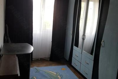 Apartament cu 2 camere semidecomandat în Brotăcei