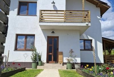 Casă individuală cu 4 camere cu Teren 425 Mp în Săbăreni - 2