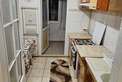 Apartament cu 2 camere decomandat în Tătărași