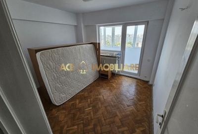 Apartament cu 4 camere decomandat în Obor - 2