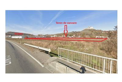 Teren de 7500 mp, în Central - 3