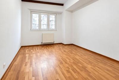 Apartament cu 4 camere decomandat în Pantelimon