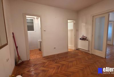 Apartament cu 3 camere semidecomandat în Armeneasca - 9
