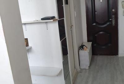 Apartament decomandat în Drumul Taberei
