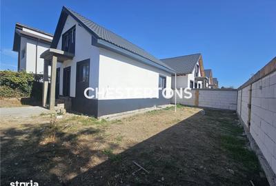 Casă cu 4 camere cu Teren 275 Mp în Lumina