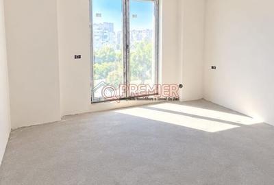 Apartament cu 3 camere în Metalurgiei
