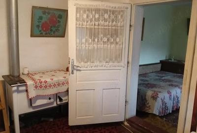 Casă cu Teren 750 Mp în Valea Moldovei