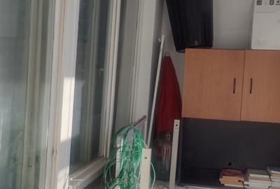 Apartament cu 2 camere decomandat în Tomis I