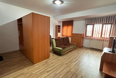 Apartament cu 2 camere decomandat, mobilat în Găvana