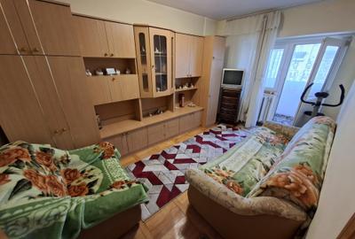 Apartament cu 3 camere decomandat în Păcurari - 3