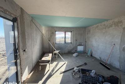 Casă cu 4 camere cu Teren 497 Mp în Câmpineanca