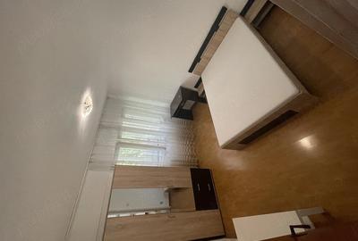 Apartament cu 2 camere decomandat în Veteranilor