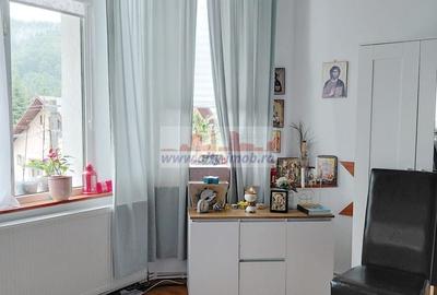 Apartament cu 2 camere semidecomandat, mobilat în Central - 15