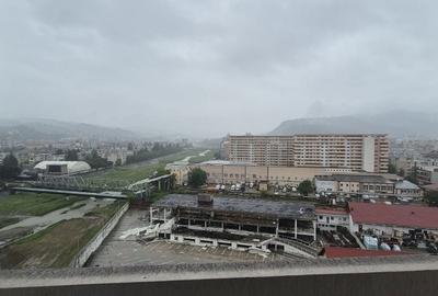 Apartament cu 3 camere decomandat în Central - 2