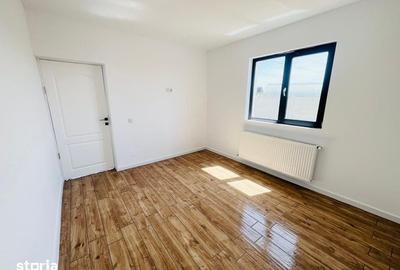 Casă cu 4 camere cu Teren 108 Mp în Șimnicu de Sus - 8