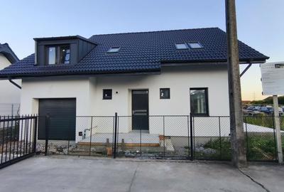 Casă individuală cu 4 camere cu Canalizare în Unirii - 1