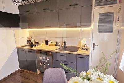 Apartament cu 2 camere decomandat în Central - 3