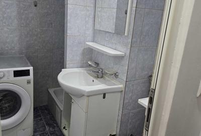 Garsonieră decomandată în Micălaca