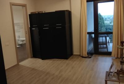 Casă cu 5 camere cu Teren 468 Mp în Lazu - 8