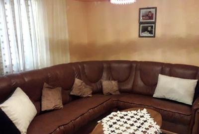 Casă cu 5 camere în Roșia de Amaradia - 3