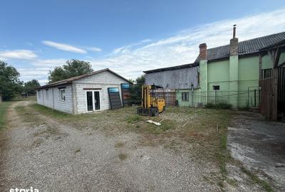 Spațiu comercial, de 2,630 mp, în Central