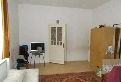Casă cu 4 camere cu Teren 1800 Mp în Pișchia - 11
