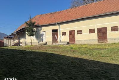 Casă cu 3 camere cu Teren 1500 Mp în Central - 8