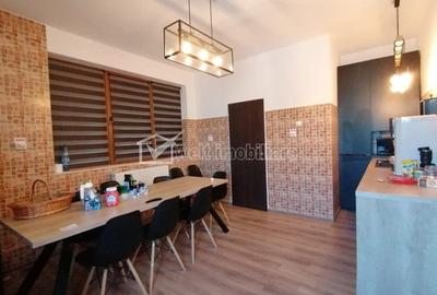 Casă cu 5 camere cu Teren 160 Mp în Bună Ziua
