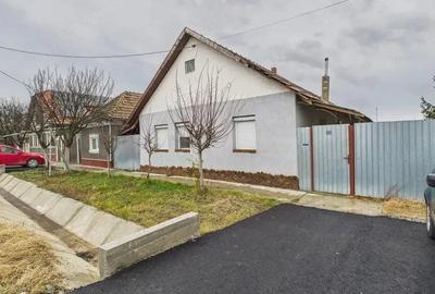 Casă cu Teren 1098 Mp în Central - 4