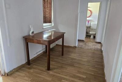 Apartament cu 3 camere decomandat în Tomis Nord