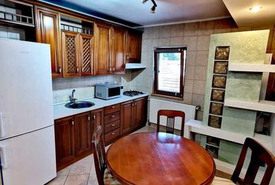 Apartament cu 4 camere decomandat în Central - 2
