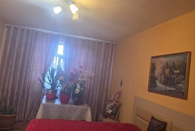 Apartament cu 3 camere decomandat în Lețcani - 15