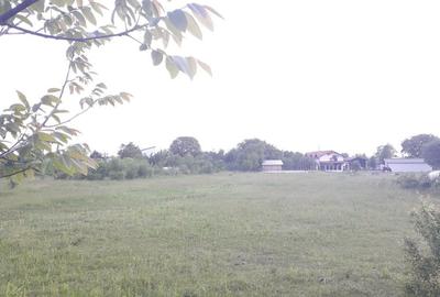 Teren de 2557 mp, în Iazu - 5