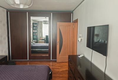 Apartament cu 3 camere semidecomandat în Gemenii - 7