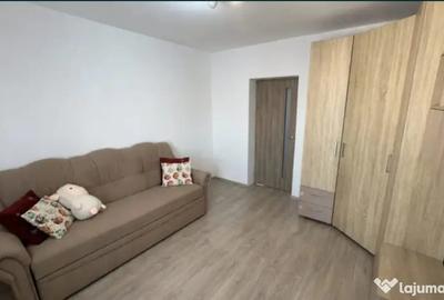 Apartament cu 3 camere semidecomandat în Sânpetru - 2