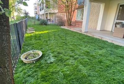 Apartament cu 4 camere în Central