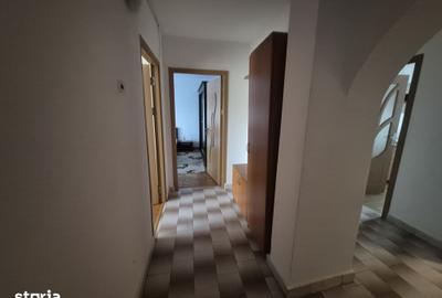 Apartament cu 2 camere decomandat în Găvana