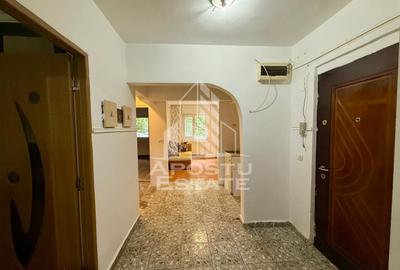 Apartament cu 3 camere decomandat, mobilat în Lipovei - 10