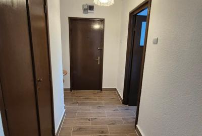 Apartament cu 3 camere semidecomandat în Colentina - 10