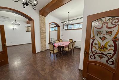 Casă individuală cu 7 camere cu Canalizare în Ultracentral - 39