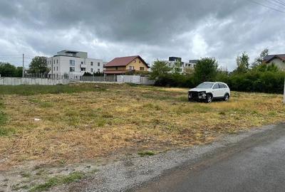 Teren de 611 mp, în Dumbrăvița