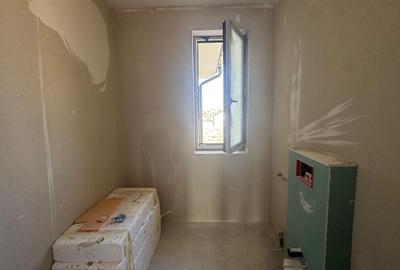 Duplex cu 4 camere cu Canalizare în Săcălaz - 9
