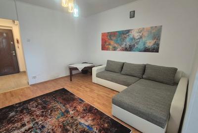 Garsonieră semidecomandată în Costin Georgian